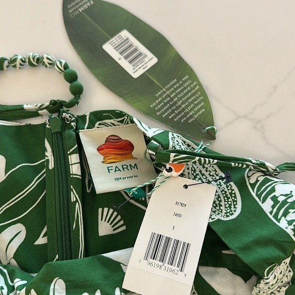 Farm Rio Dress NWT - Picture 2 of 3